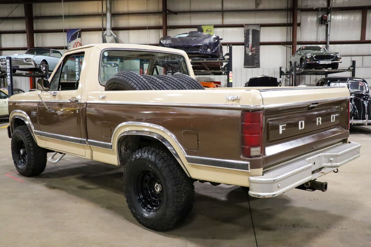 Ford-F-150-Pickup-1983-Tan-Tan-8407-5