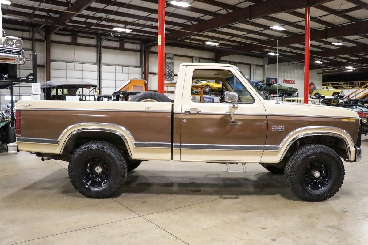 Ford-F-150-Pickup-1983-Tan-Tan-8407-9