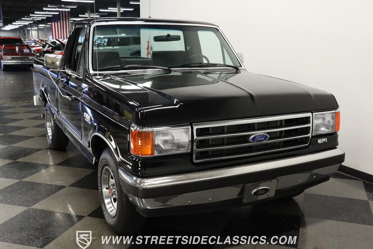 Ford-F-150-Pickup-1991-Black-Gray-703-14