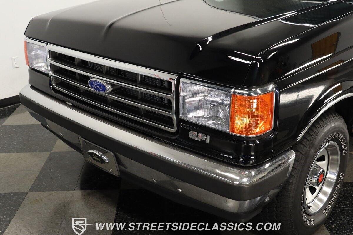 Ford-F-150-Pickup-1991-Black-Gray-703-18