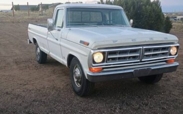 Ford-F-250-1971-white-123919-14