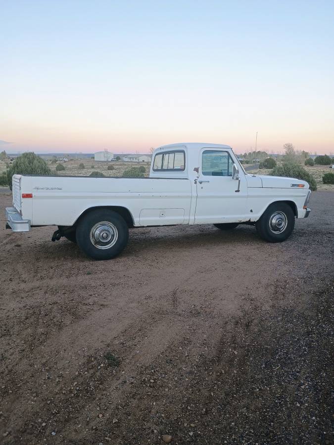 Ford-F-250-1971-white-123919-5