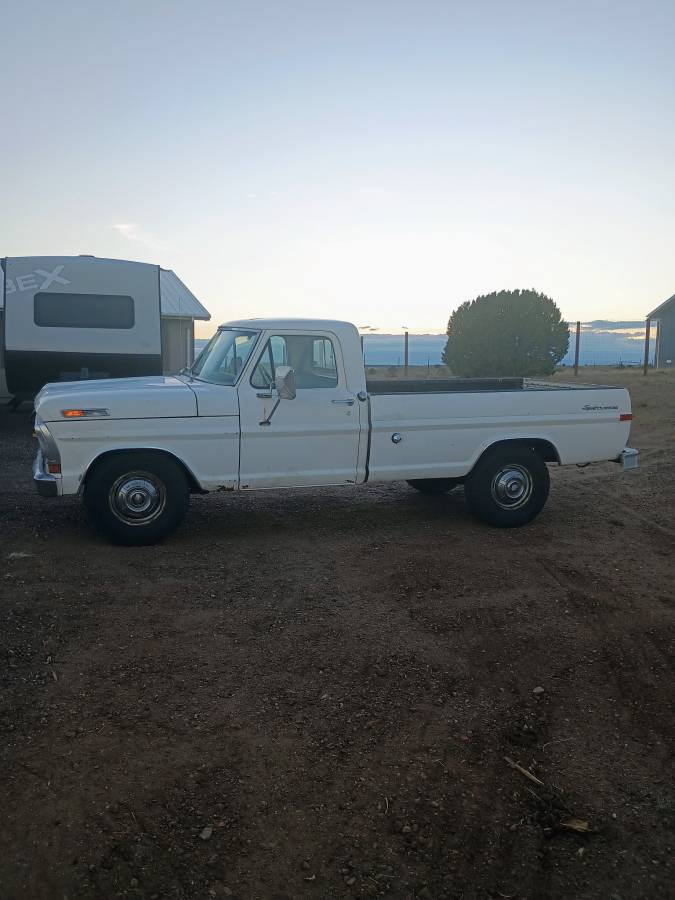 Ford-F-250-1971-white-123919