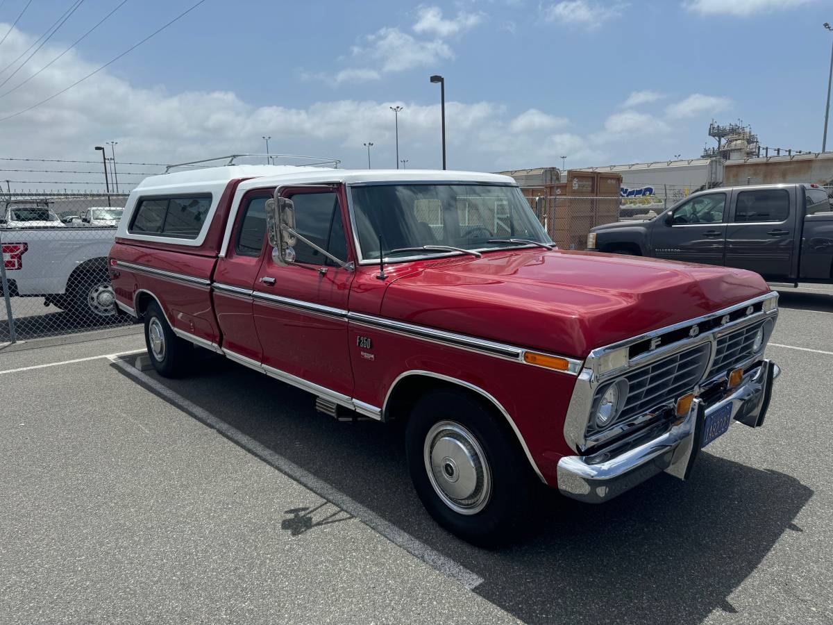 Ford-F-250-1975-2