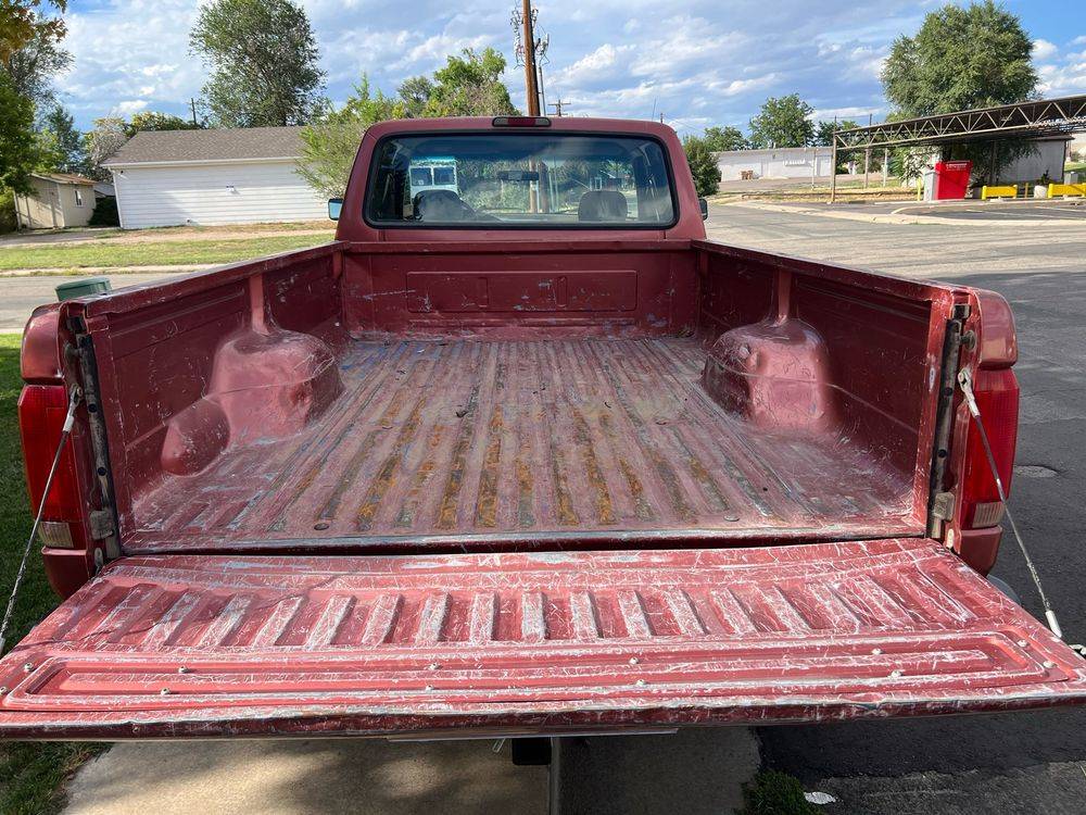 Ford-F-250-1994-red-223391-23