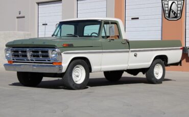 Ford-F-250-Pickup-1972-Green-Tan-116-4