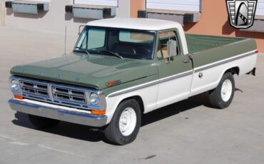 Ford-F-250-Pickup-1972-Green-Tan-116-8