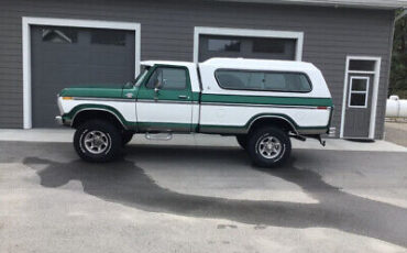 Ford-F-250-Pickup-1977-Green-Tan-199237-2