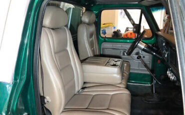 Ford-F-250-Pickup-1977-Green-Tan-199237-5