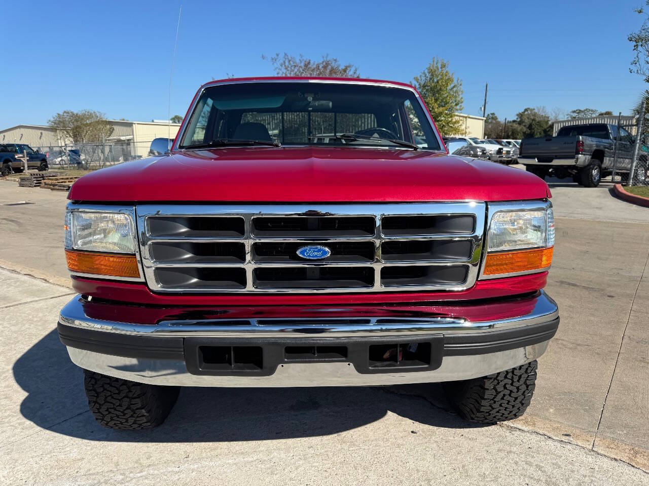 Ford-F-250-Pickup-1995-Maroon-Gray-186684-8