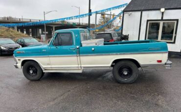 Ford-F-250-camper-special-1969-102882-1