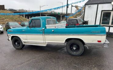 Ford-F-250-camper-special-1969-102882-6