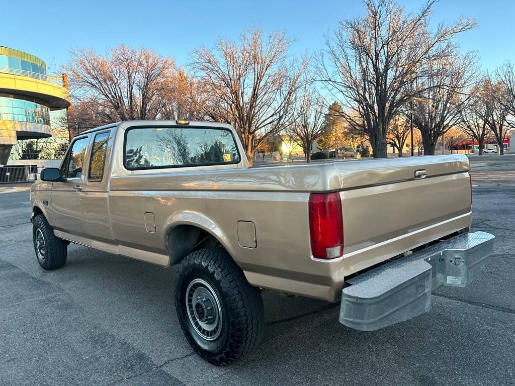 Ford-F-250-diesel-1992-custom-122862-4