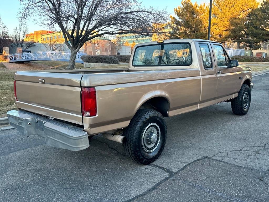 Ford-F-250-diesel-1992-custom-122862-6