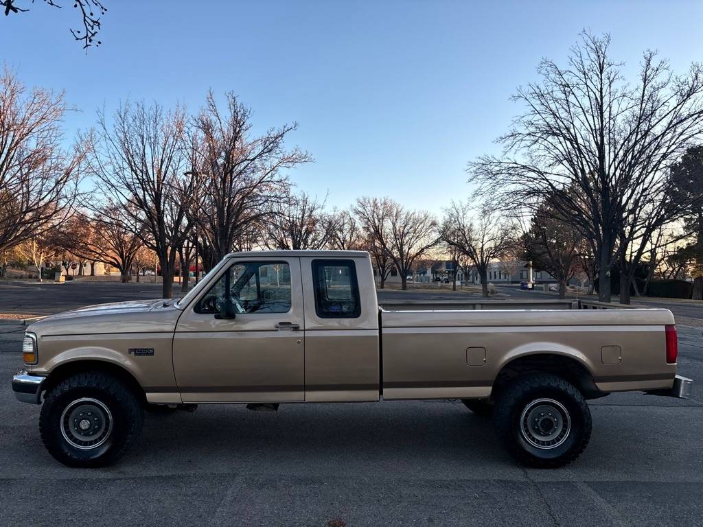 Ford-F-250-diesel-1992-custom-122862-7