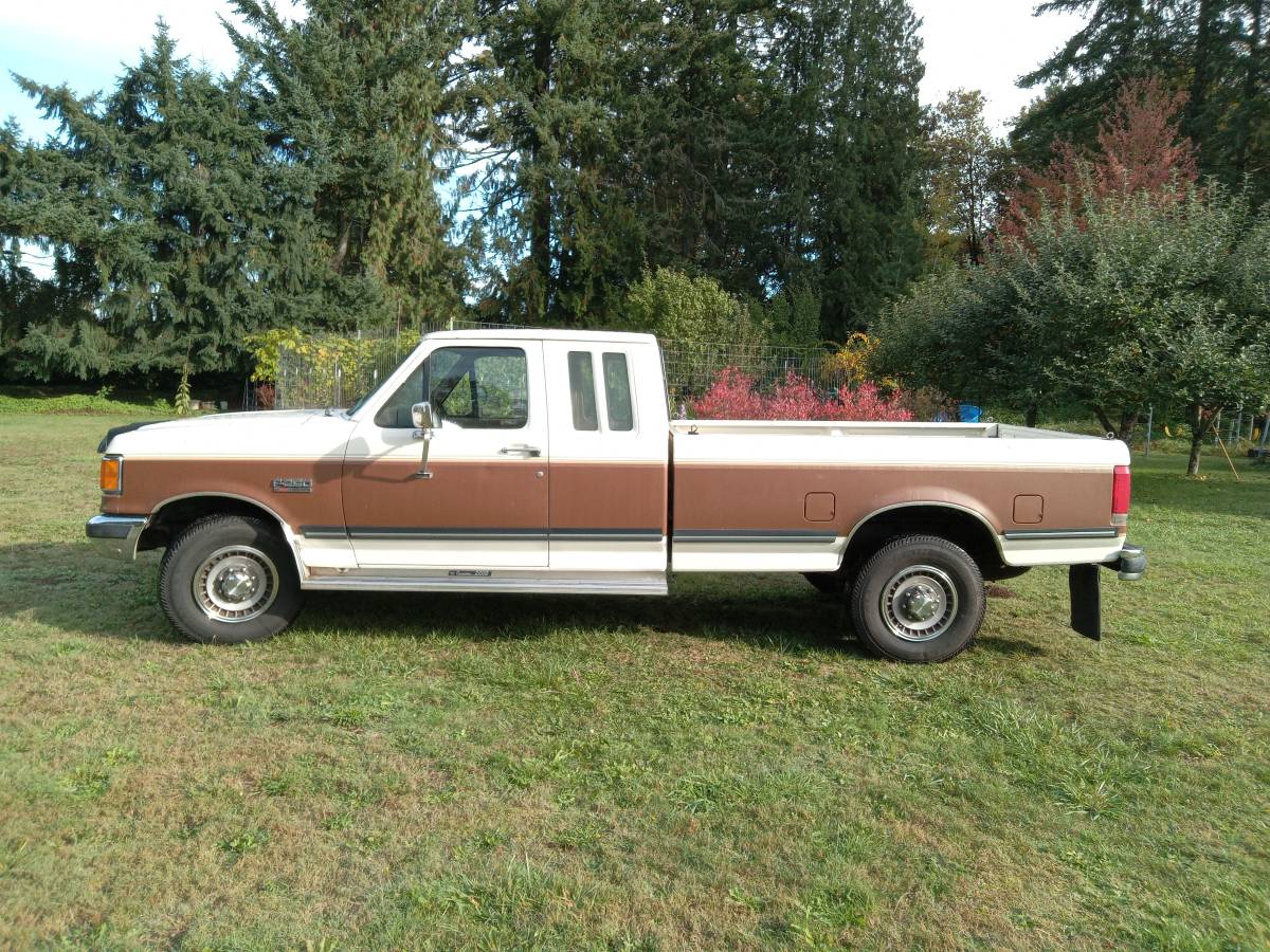 Ford-F-250-super-cab-xlt-lariat-1990-11