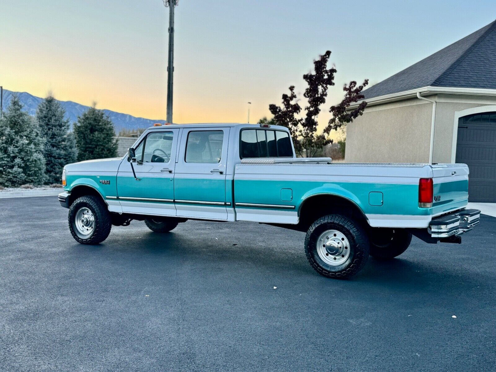 Ford-F-350-Pickup-1996-1