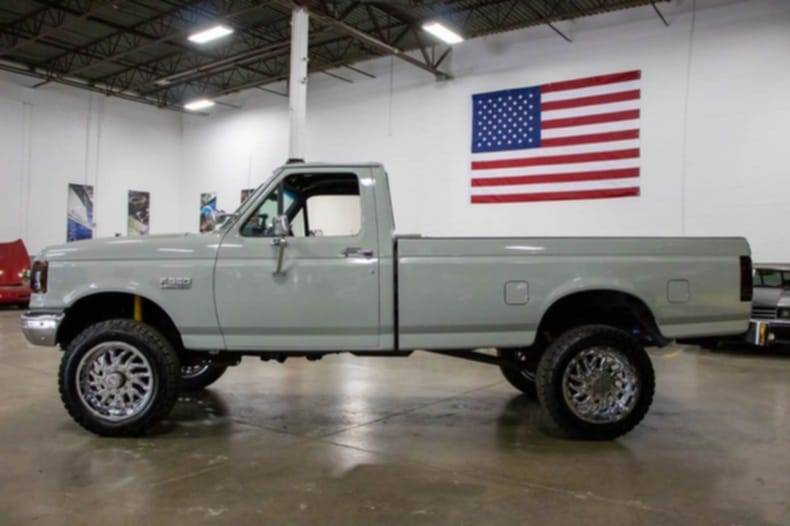 Ford-F-350-custom-1989-1