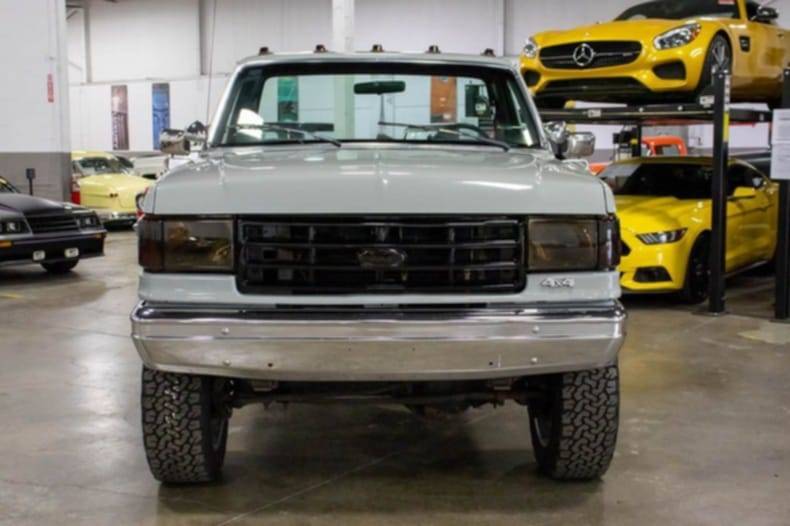 Ford-F-350-custom-1989-12