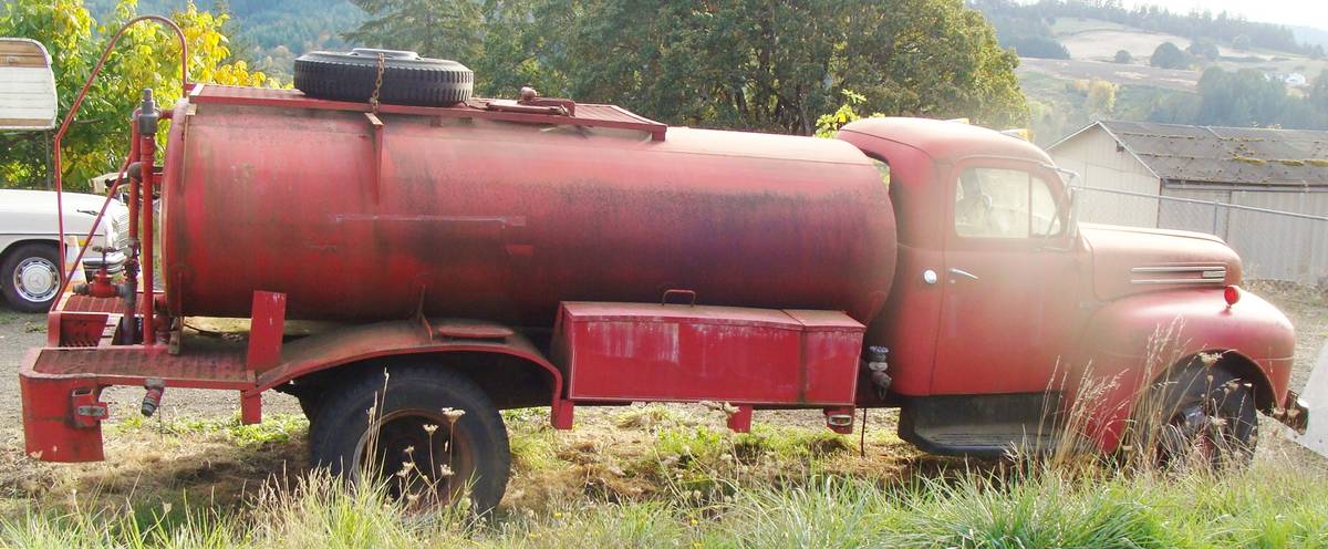 Ford-F-7-tankerpumper-1951-10338-6