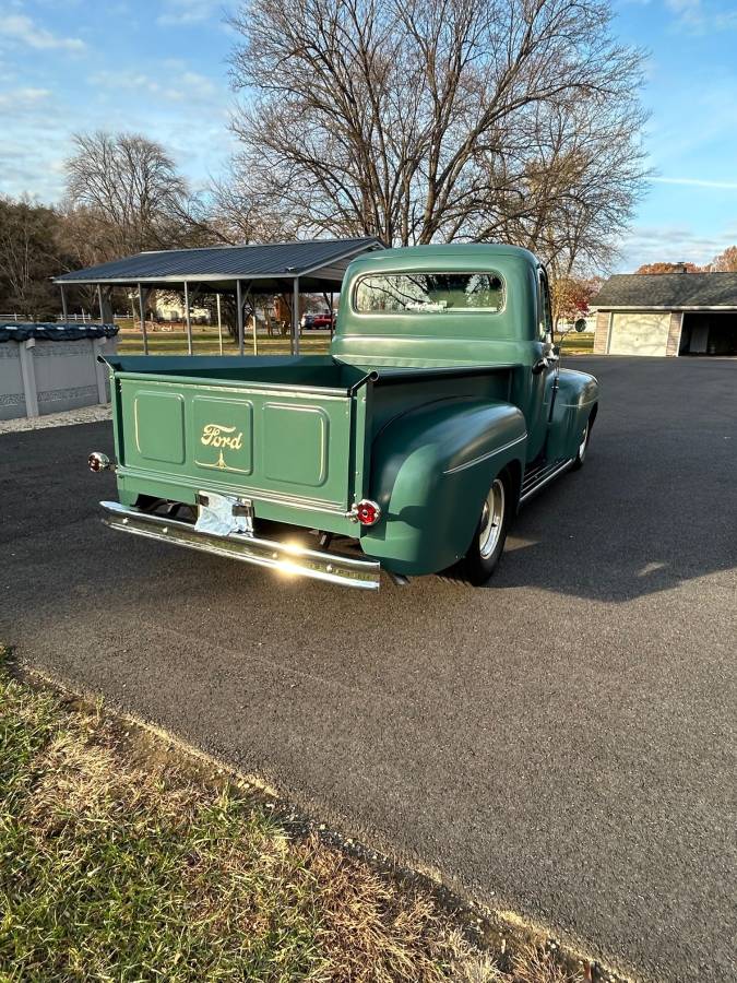 Ford-F1-truck-1951-8