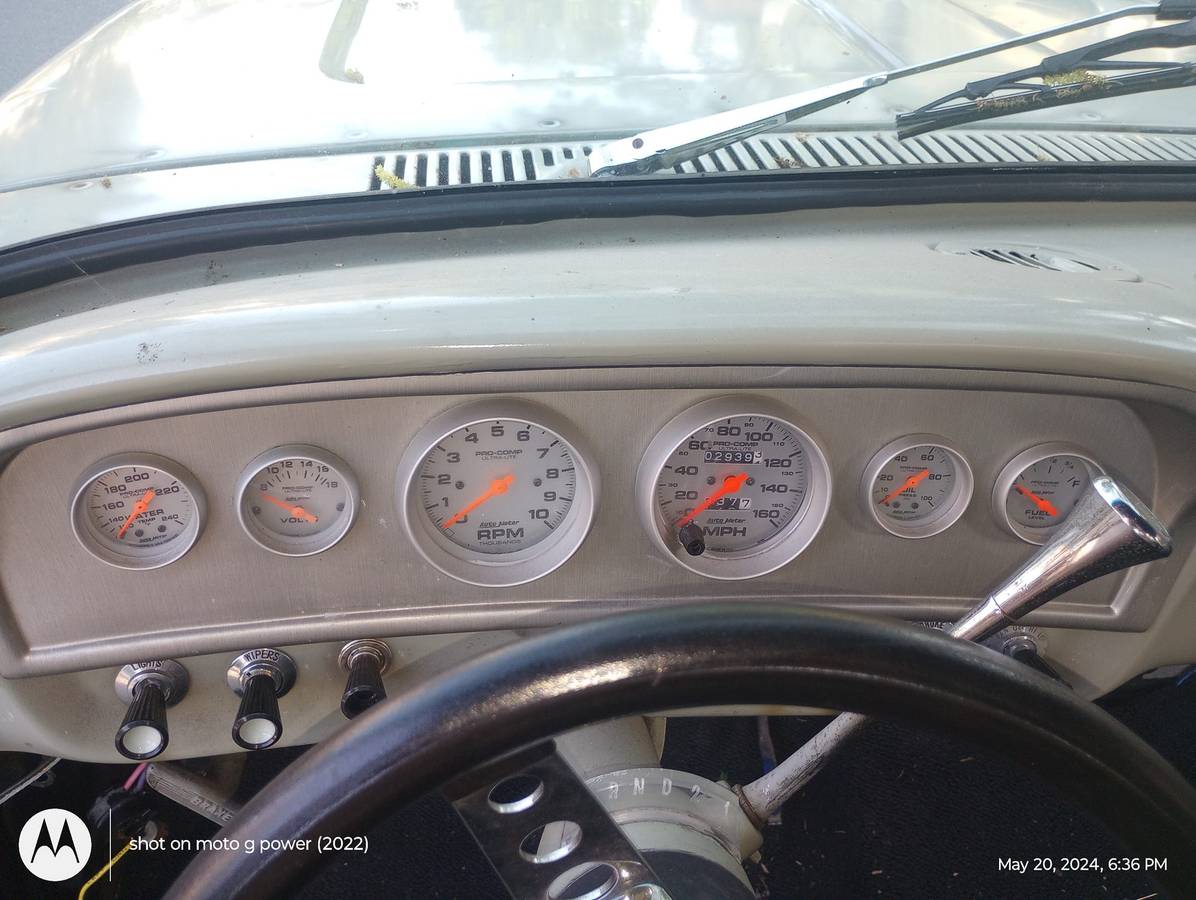 Ford-F100-1965-grey-4730-5