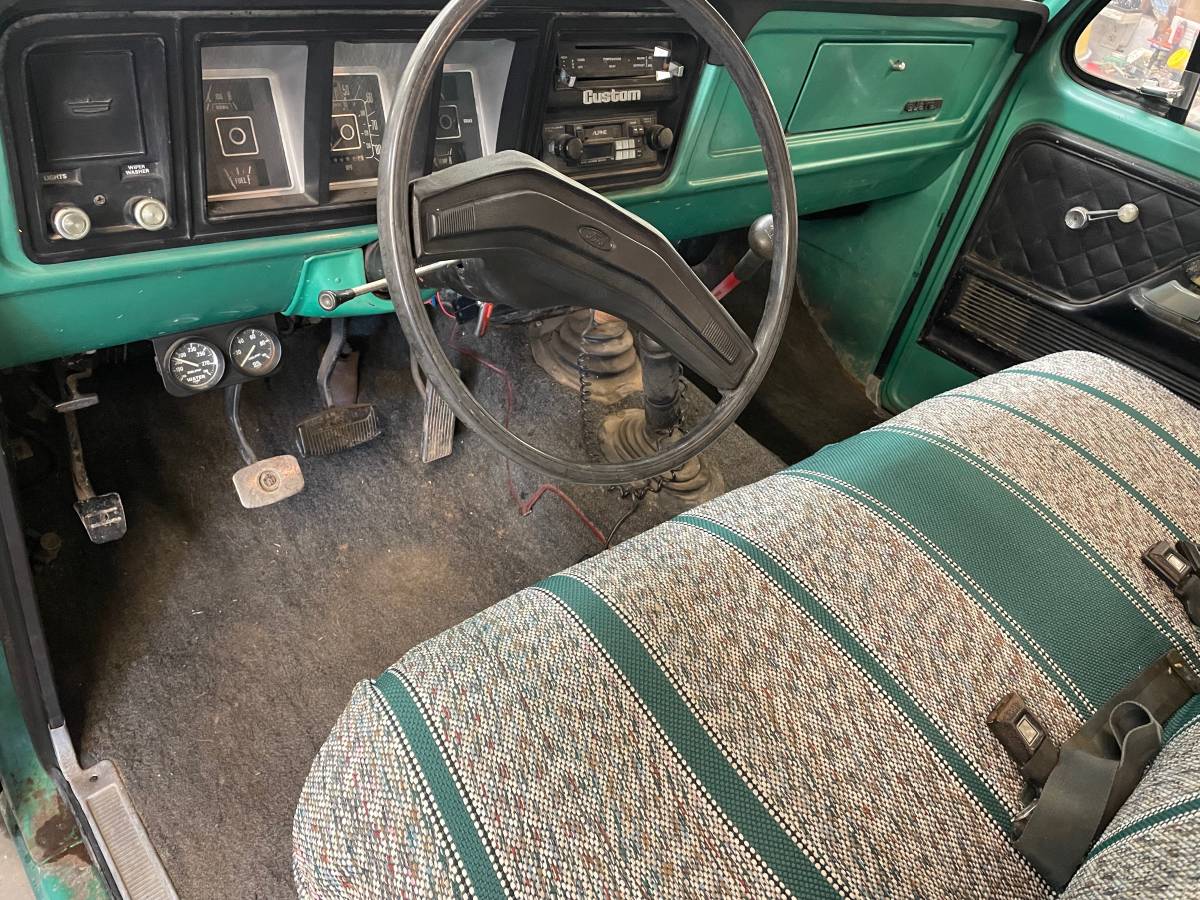 Ford-F150-1977-80467-8