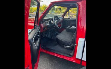 Ford-F150-1982-red-140013-3