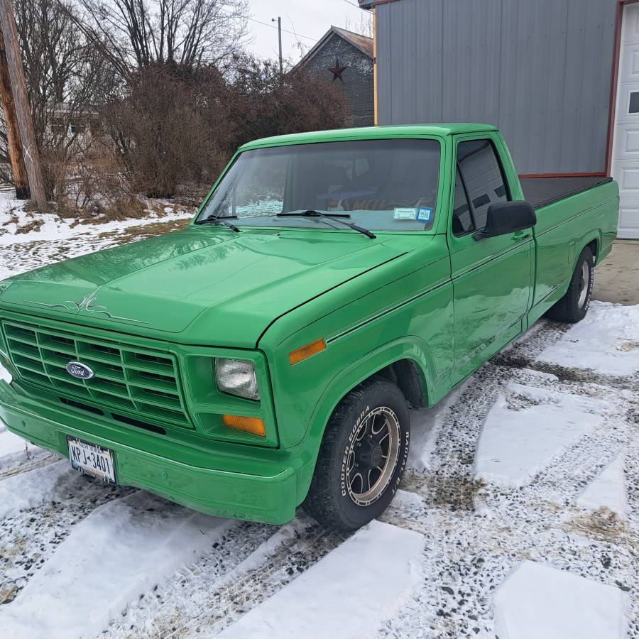 Ford-F150-1985