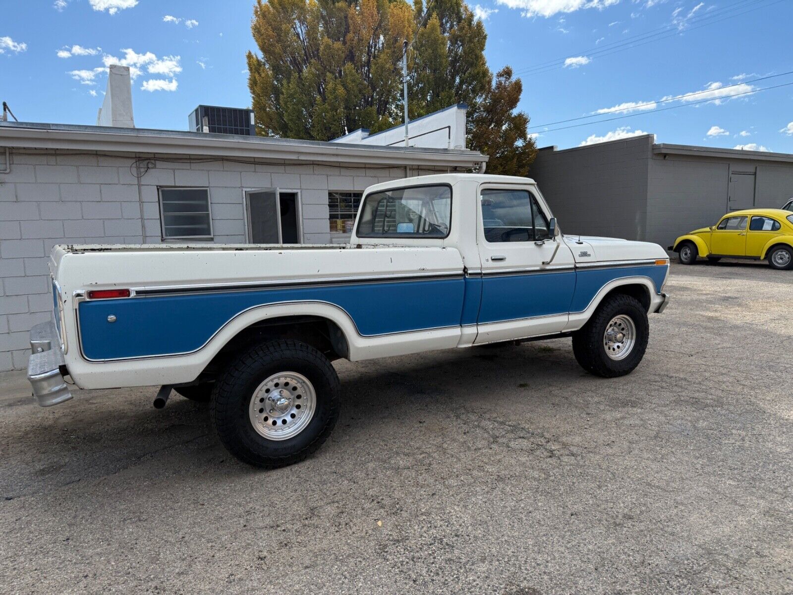 Ford-F150-Pickup-1978-4