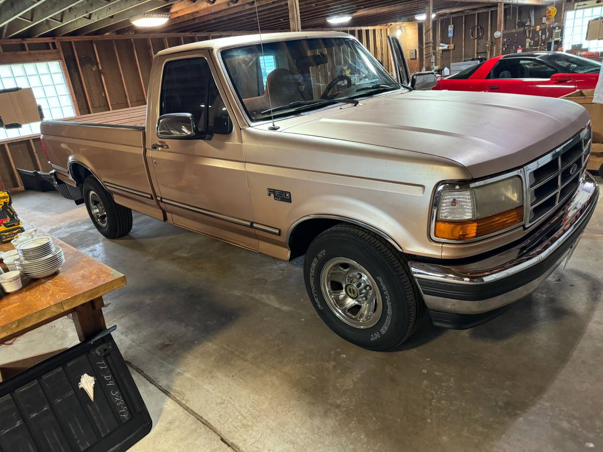 Ford-F150-long-bed-1995-130357