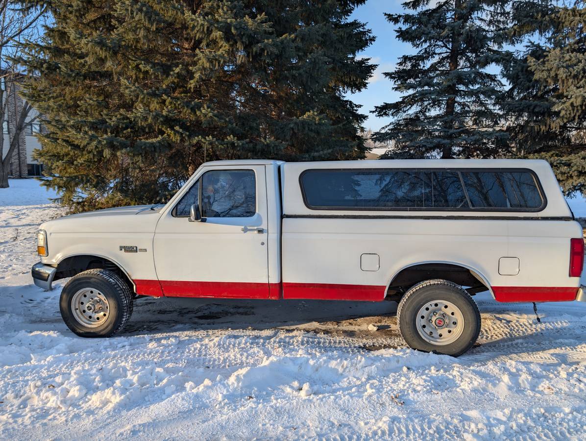 Ford-F150-xlt-1994-white-164153