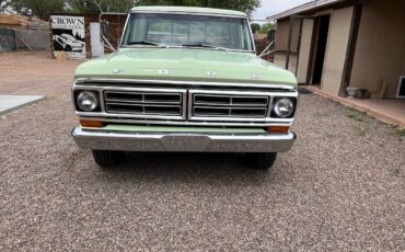 Ford-F250-1972-green-86904-1