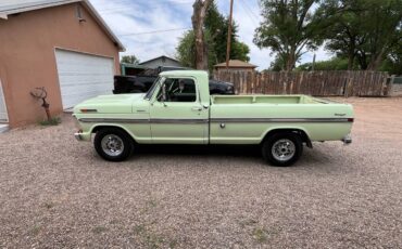 Ford-F250-1972-green-86904-3