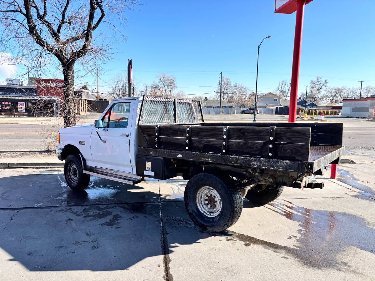 Ford-F250-1989-7