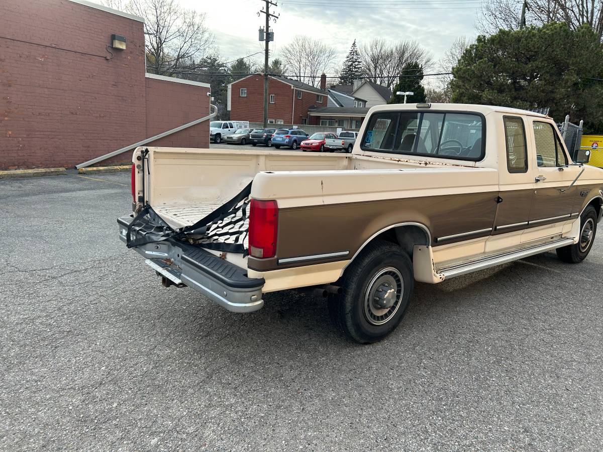 Ford-F250-1992-yellow-257494-3