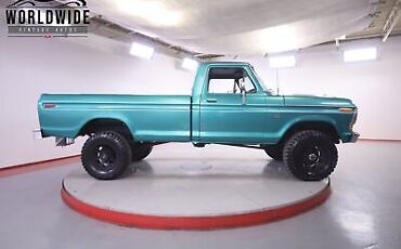 Ford-F250-HIGHBOY-1976-3