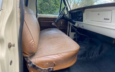 Ford-F250-highboy-1975-8