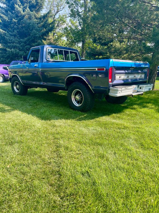 Ford-F350-1977-1609-1