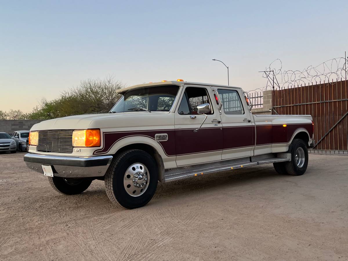 Ford-F350-crew-cab-1989-102291-2