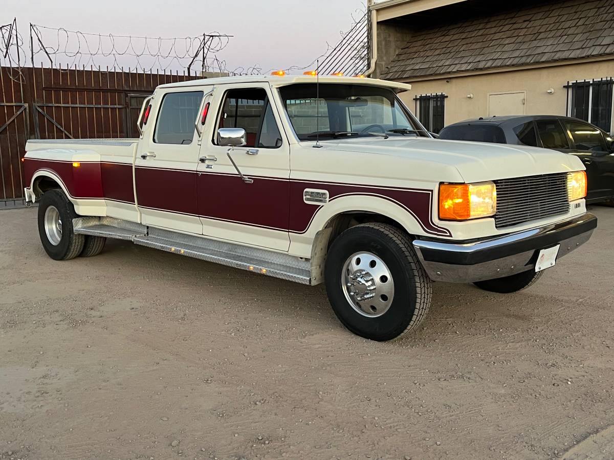 Ford-F350-crew-cab-1989-102291