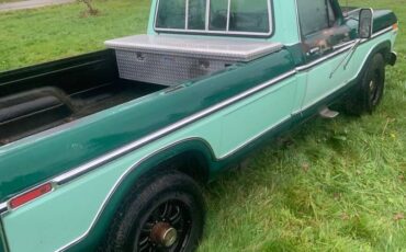 Ford-F350-ranger-xlt-camper-special-1977-green-91732-12