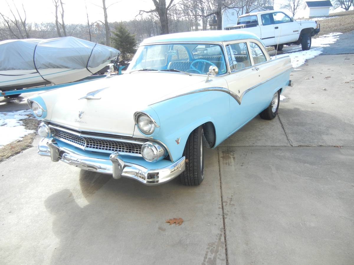 Ford-Fairlane-1955-178815-3