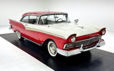 Ford-Fairlane-1957-Red-Black-78850-6