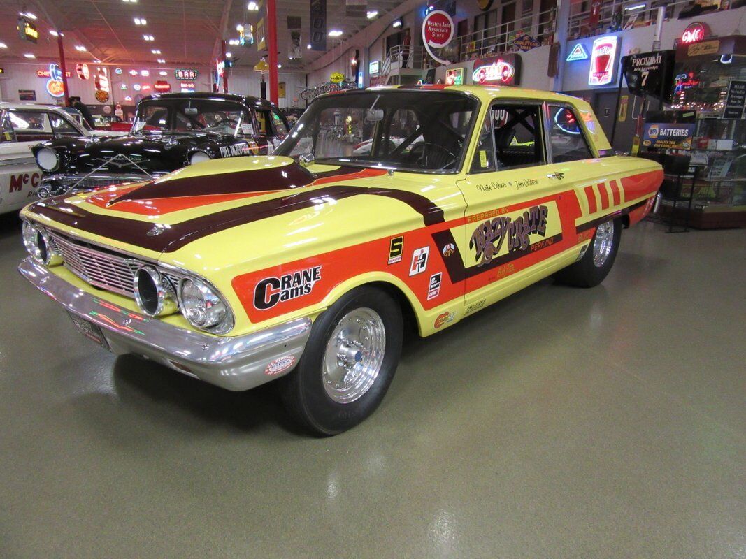 Ford-Fairlane-1964-Yellow-Black-0-10