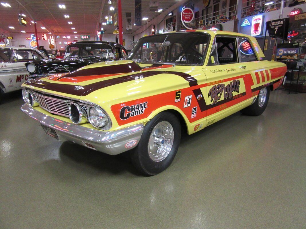 Ford-Fairlane-1964-Yellow-Black-0-11