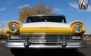 Ford-Fairlane-500.-Coupe-1957-Yellow-Gray-185681-9