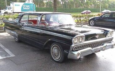 Ford-Fairlane-Coupe-1959-2