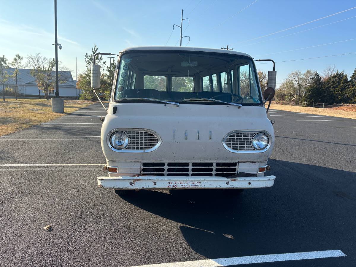 Ford-Falcon-econoline-1963-3