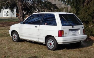 Ford-Festiva-1993-white-104607-2